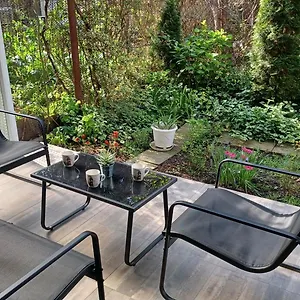 Center With A Backyard Апартаменты